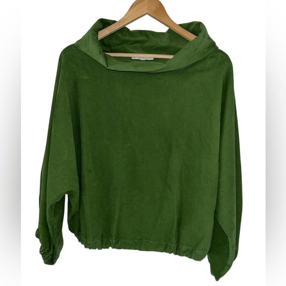 bryn Walker Tops - Bryn Walker Giovanna Cowl Neck Fine Wale Green Corduroy Popover Cotton Top - S